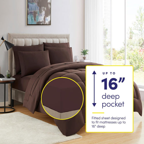 Comforter set on dorm bed